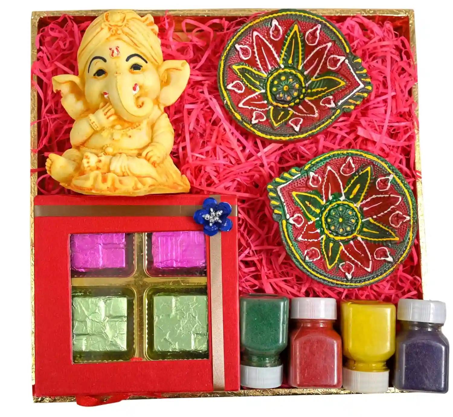 MANTOUSS Diwali gift items/diwali gifts for family and friends/diwali gift box-decorated tray+chocolate box+2 earthen diya+Kundan laxmi paduka+4 rangoli colours+1 designer candle+Greeting Card