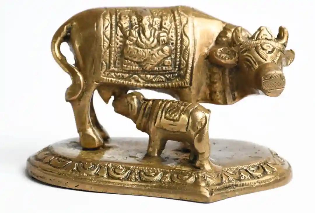 ALODIE- Cow and Calf Statue Idol Figurine | Brass Finish Cow and Calf God Idol | Kamdhenu Cow | Cow and Calf Statue Brass | Gomatha Statue Brass (3.2Wx2.5H INCHES)