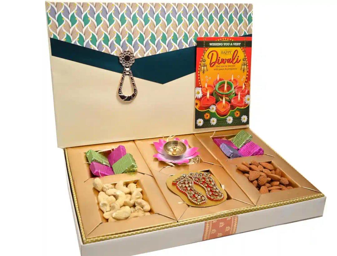 Diwali dry fruits gift box/diwali dry fruits gift hamper/dry fruit gift box/mixed dry fruits/dry fruit gift hamper/diwali dry fruits gift hampers/dry fruits gift pack for diwali