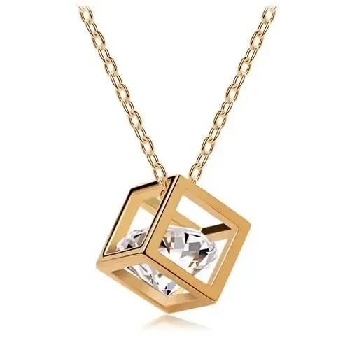 Cubical Square Neckpiece with center Crystal