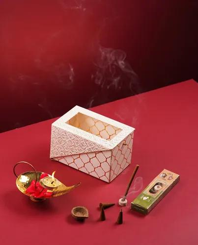 Exquisite Rose Pooja Gift Box